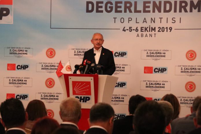CHP'NİN ABANT KAMPI BAŞLADI CUMHURBAŞKANI ERDOĞAN, KÜRSÜYE ÇIKINCA KILIÇDAROĞLU KONUŞMASINI KESTİ CHP GENEL BAŞKANI KEMAL KILIÇDAROĞLU: