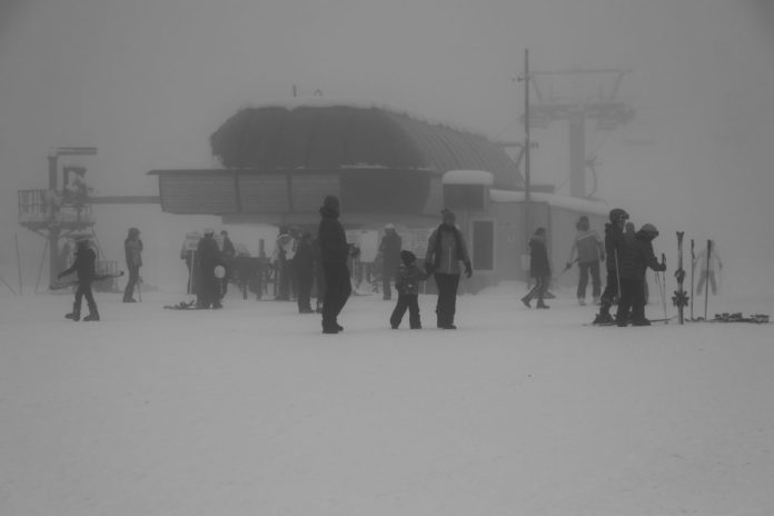 Kastamonu'da sis ulaşımı olumsuz etkiliyor