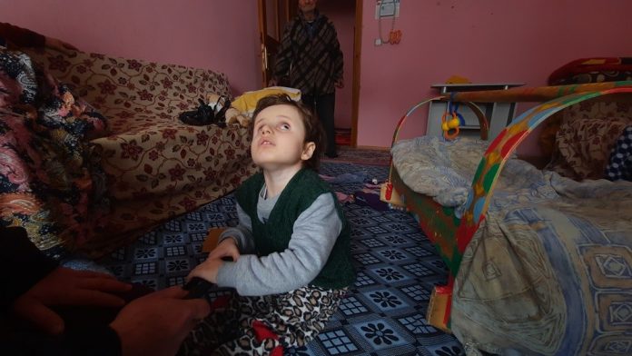 TEK İSTEKLERİ KIZLARININ GÖREBİLMESİ