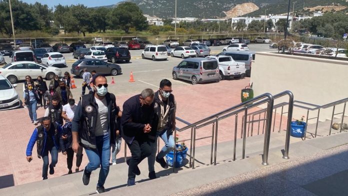 MUĞLA MERKEZLİ 6 İLDE DOLANDIRICILIK OPERASYONU: 11 GÖZALTI