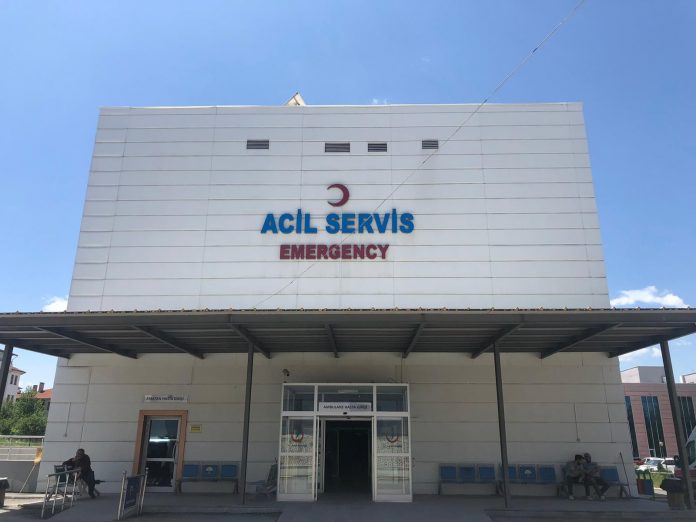 KASTAMONU'DA 20 ÖĞRENCİ YEDİKLERİ YEMEKTEN ZEHİRLENDİ