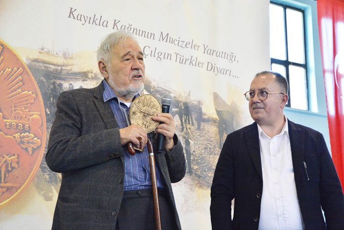 Tarihçi İlber Ortaylı İnebolu’da konferans verdi