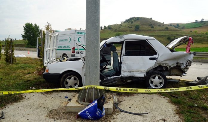 KASTAMONU'DA TRAFİK KAZASI: 1 ÖLÜ