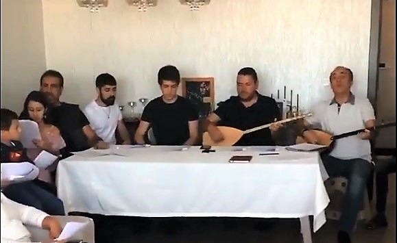 Haluk Levent, Muharrem Baz’ın aile korosunun konuğu oldu