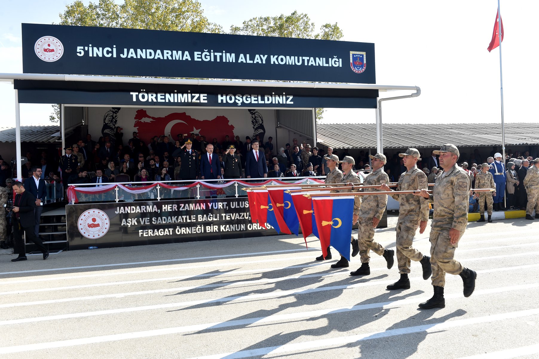 3 bin yiğit  yemin etti