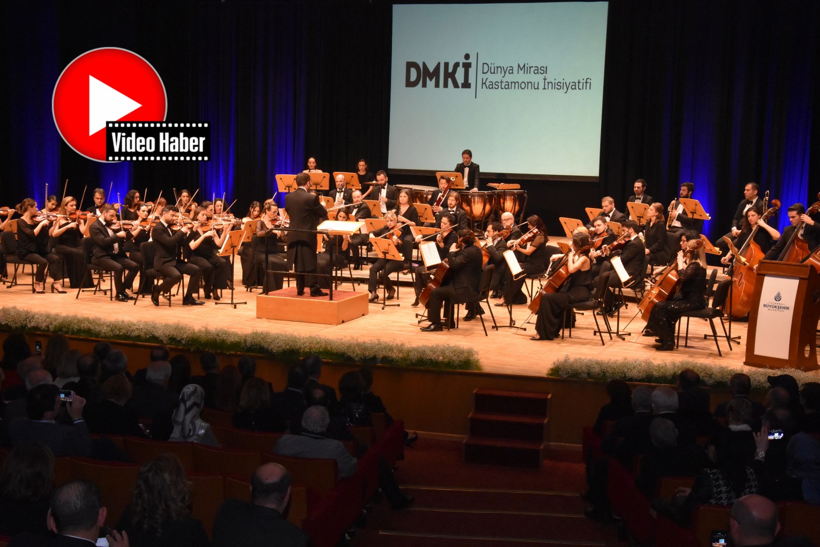 İstanbul’da 100. Yıl Galası