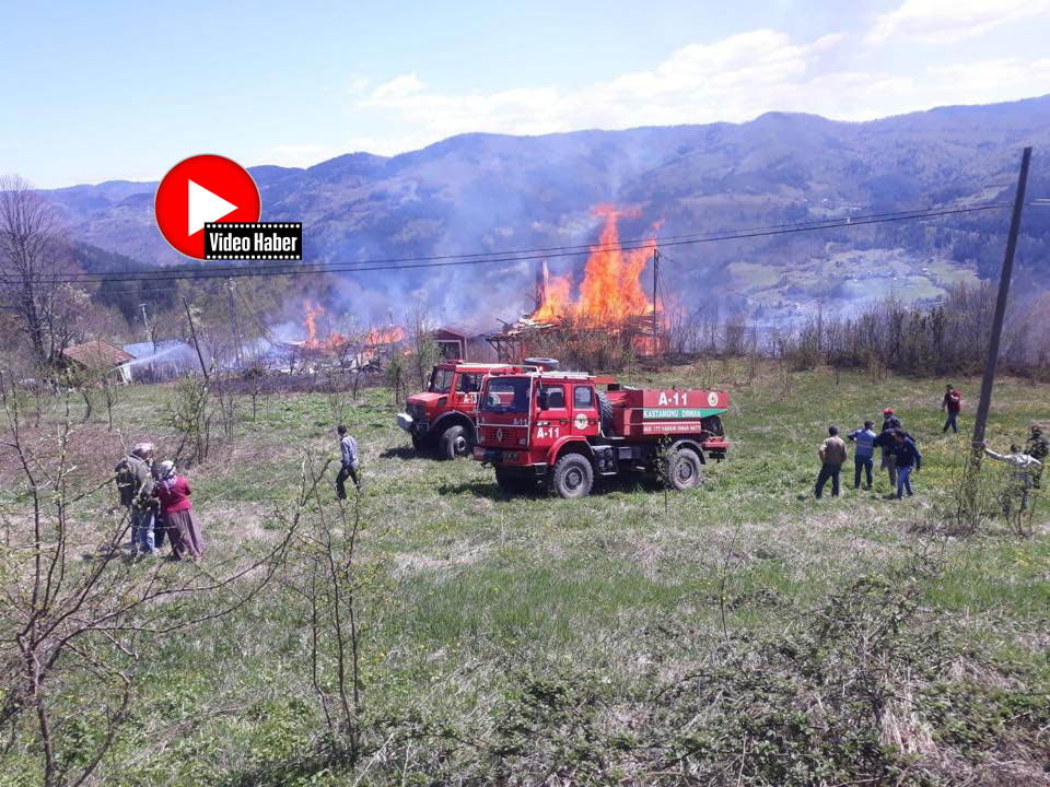 Azdavay’da yangın