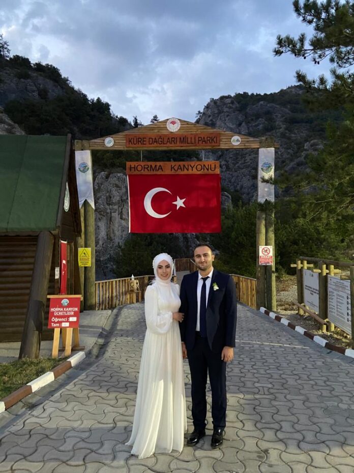 Nikahlarını Horma Kanyonu'nda kıydırdılar