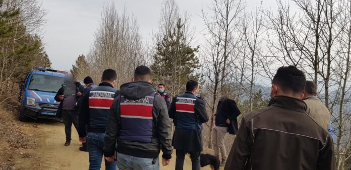 KASTAMONU'DA GEYİK AVCILARI SUÇÜSTÜ YAKALANDI