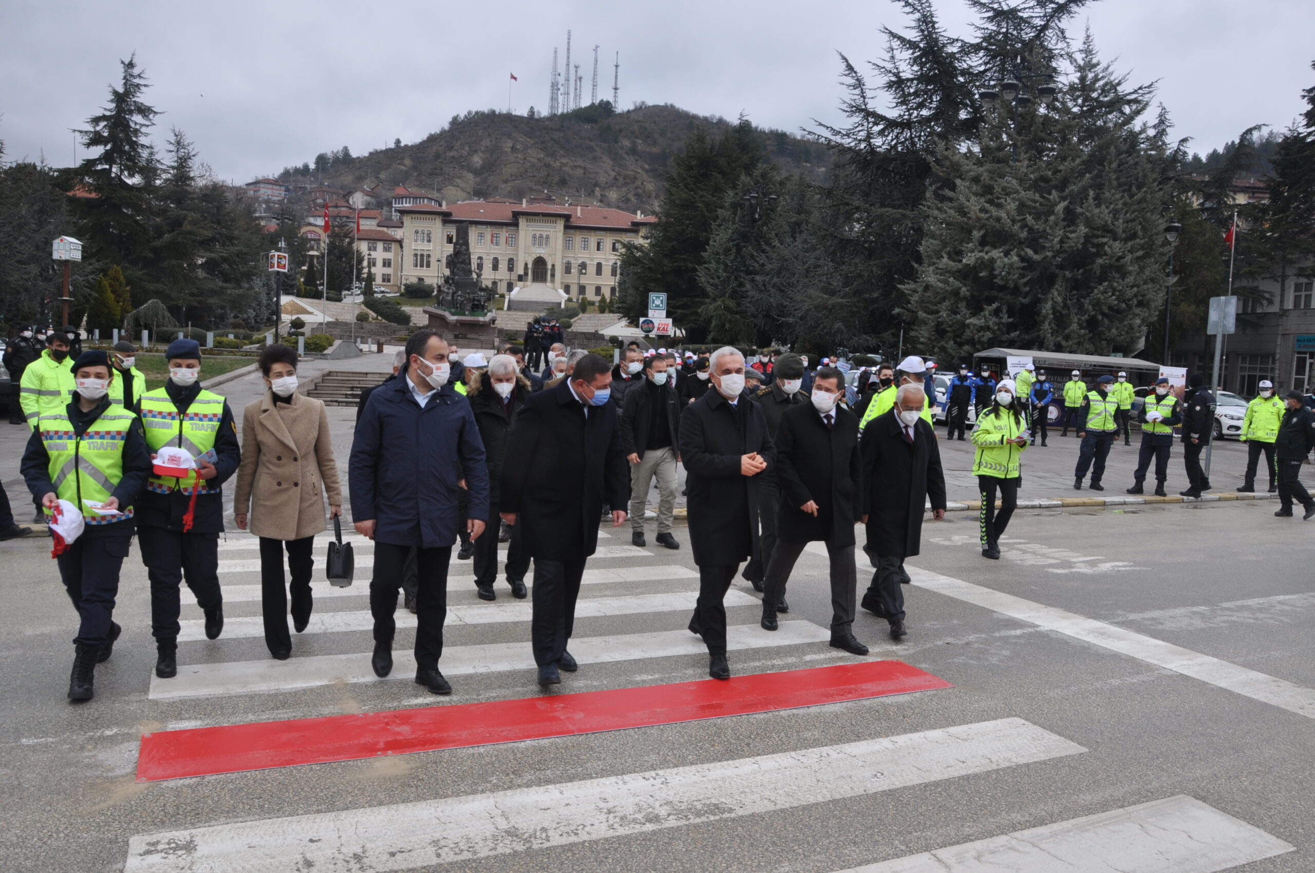 “Kırmızı Çizgimizi Çekiyoruz” uygulaması