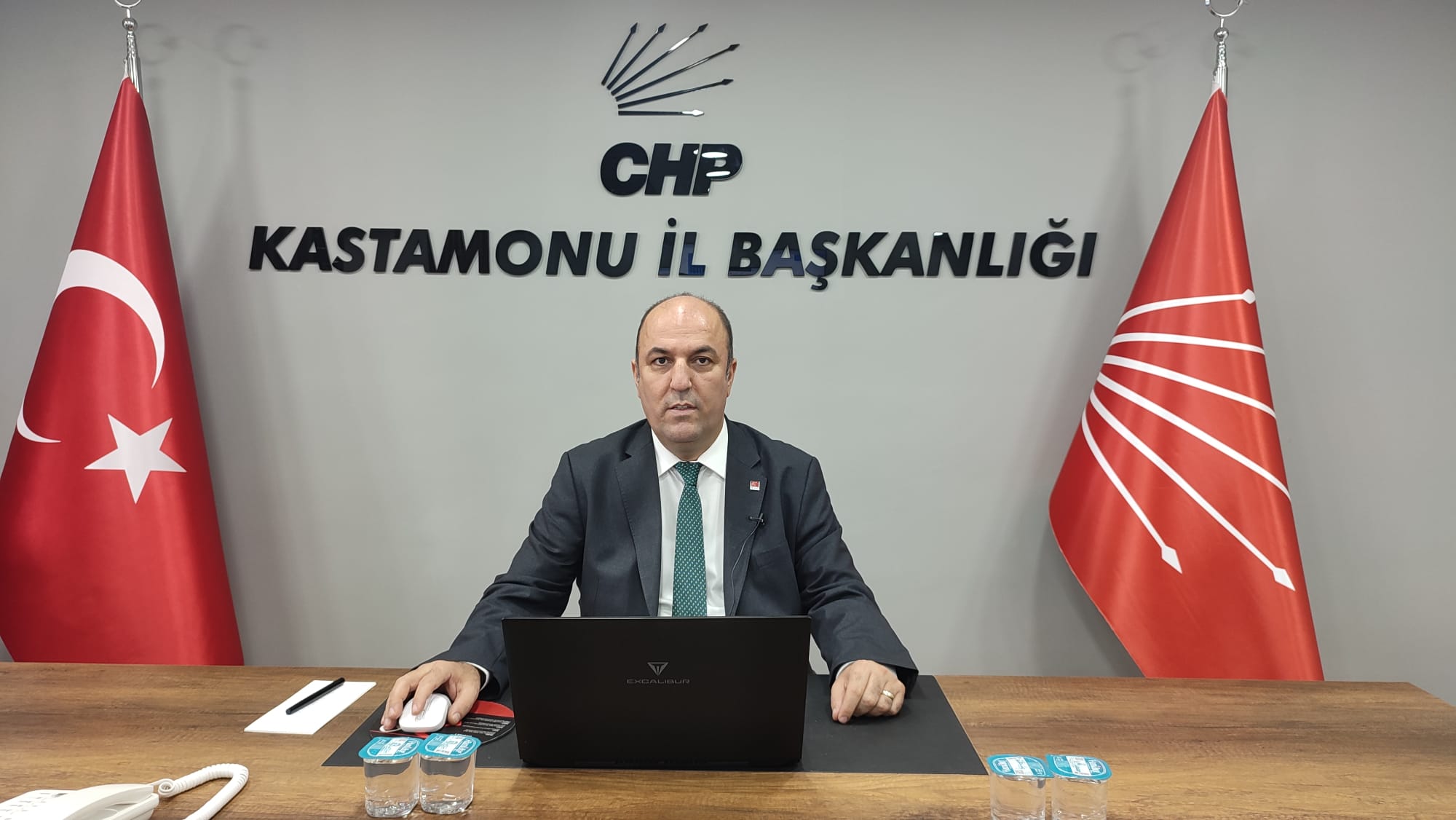 Erbilgin’den eleştiri bombardımanı