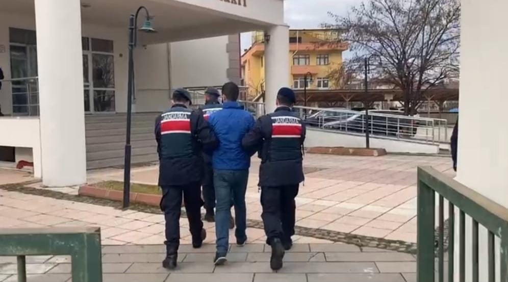 Aranan şahıs Hanönü’nde yakalandı