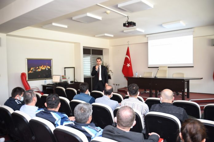 KASTAMONU BELEDİYESİ'NDE HİZMET İÇİ EĞİTİM SEMİNERLERİ DEVAM EDİYOR
