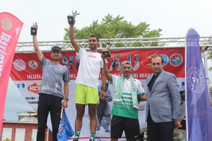 İstiklal Yolu Şerife Bacı Yarı Maratonu koşuldu