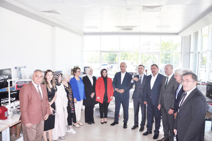 Projeye hep destek tam destek