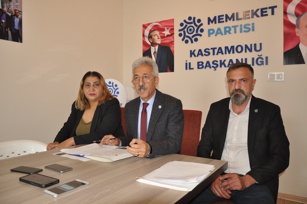 “Kastamonu’da tüm yatırımlar durmuş vaziyette”