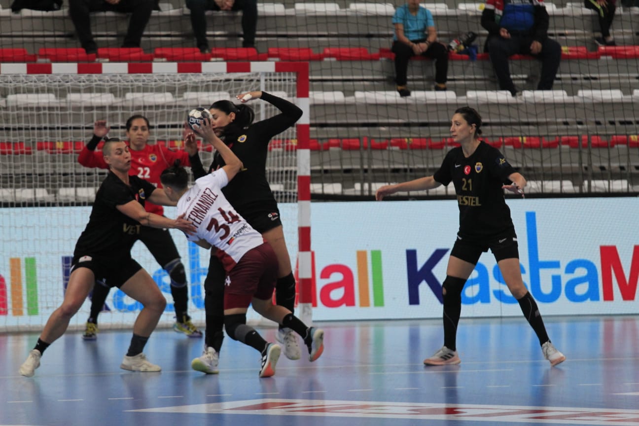 Belediyespor  Bükreş’i geçemedi