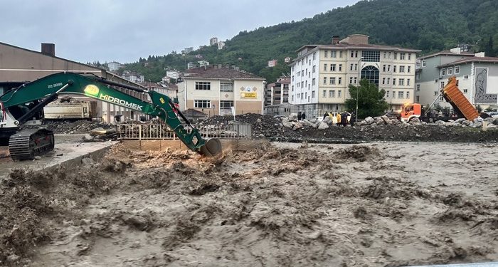 İnebolu’da çok şiddetli yağış