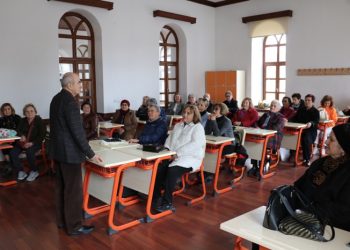 Kız Öğretmen Okulu 70 mezunları buluştu