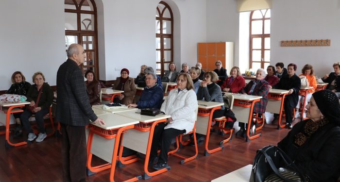 Kız Öğretmen Okulu 70 mezunları buluştu