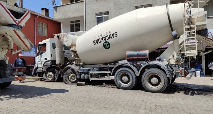 Sürücüden yaşamsal manevra