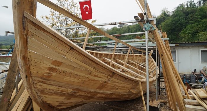Gazi kayığa gençlik aşısı