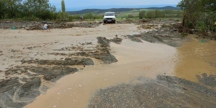 Taşköprü’de sel ve su baskınları