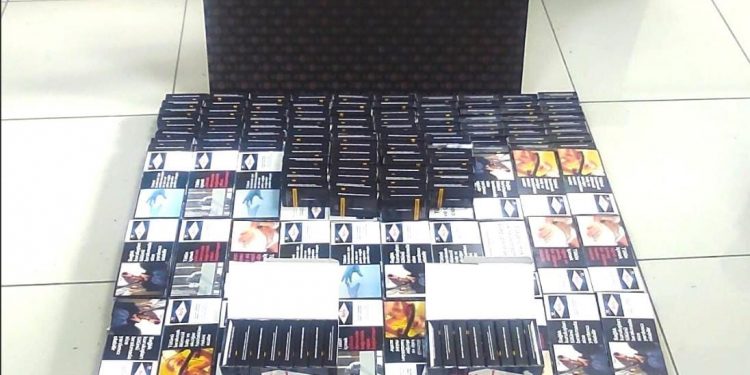 9 bin 600 adet makaron ele geçirildi