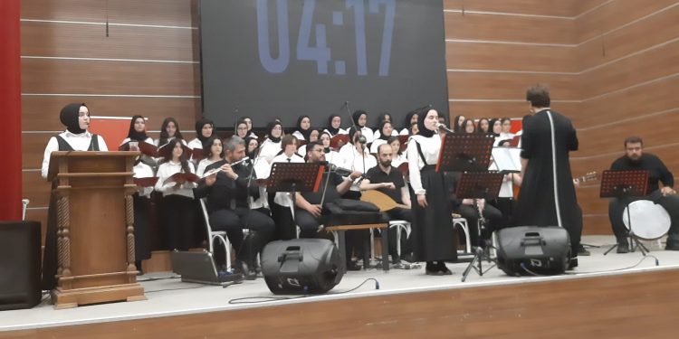 Kız Anadolu İHL’den yıl sonu etkinliği