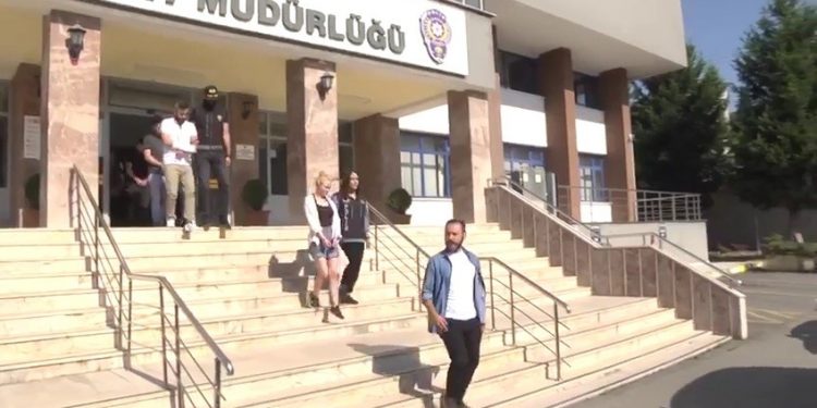 Bartın merkezli 3 ilde uyuşturucu operasyonu: 5 tutuklama