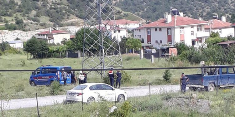 Yüksek gerilim hattındaki akıma kapıldı, ağır yaralandı