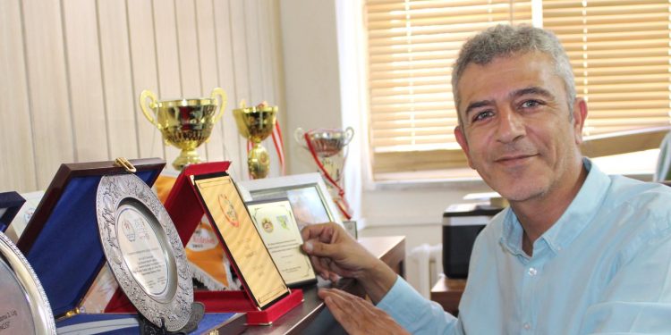 Zimmet davasında karar: Av. Eser’e 36 yıl 9 ay…