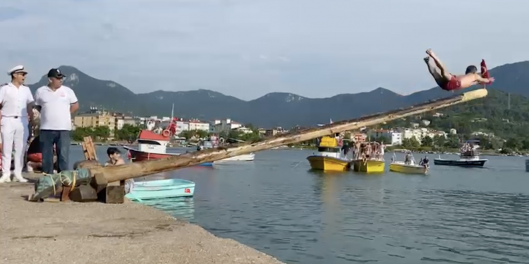 Zoru başaran Çıta Hakan oldu