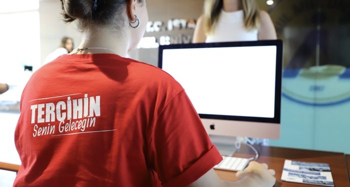 Tercih yaparken üniversitelerin kariyer olanaklarına odaklanın