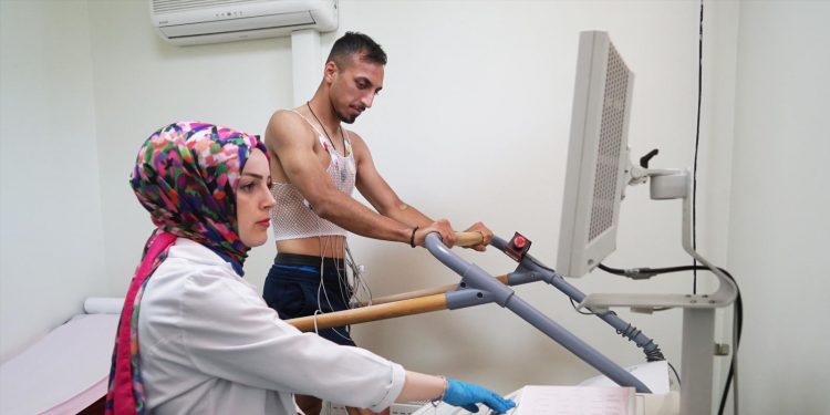 Kırmızı-siyahlılar sağlık kontrolünden geçti