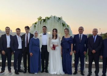 Vali Avni Çakır’ın mutlu günü