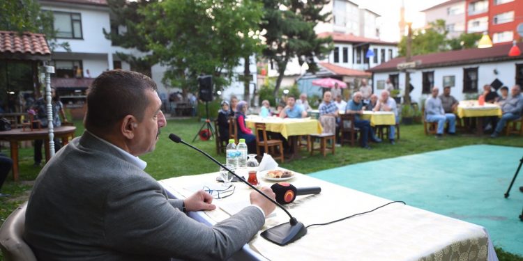 Başkan Vidinlioğlu’nun Beyçelebi toplantısı