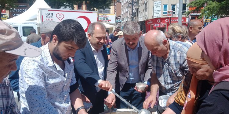 AK parti’den aşure ikramı