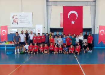 DEVYEG’den amatör sporculara malzeme desteği
