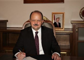 Vali Meftun Dallı görevine başladı