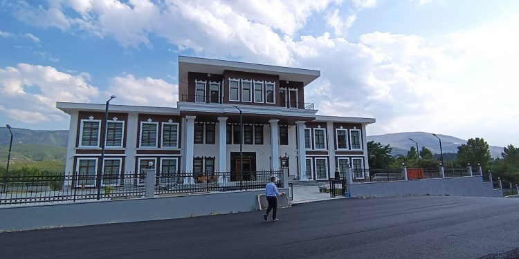 Hanönü Hükümet Konağı yeni binasına taşınıyor