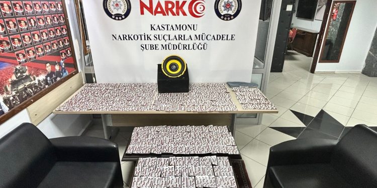 Polis, hoparlör zulasını patlattı