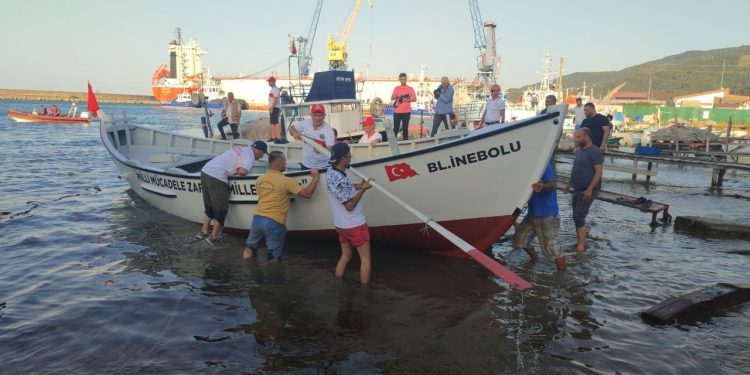 İstiklâl Savaşı gazisi denk kayığı bir asır sonra yeniden denize indi