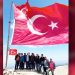 Ilgaz Dağı’nın zirvesinde dev Türk bayrağı
