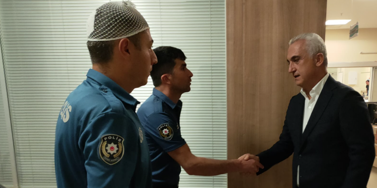 Vali Çakır yaralanan polisleri ziyaret etti