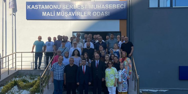 Özdemir’e meslektaş desteği