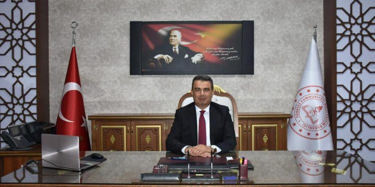 Yeni İl Milli Eğitim Müdürü Hasan Gümüş’ün göreve başlama mesajı