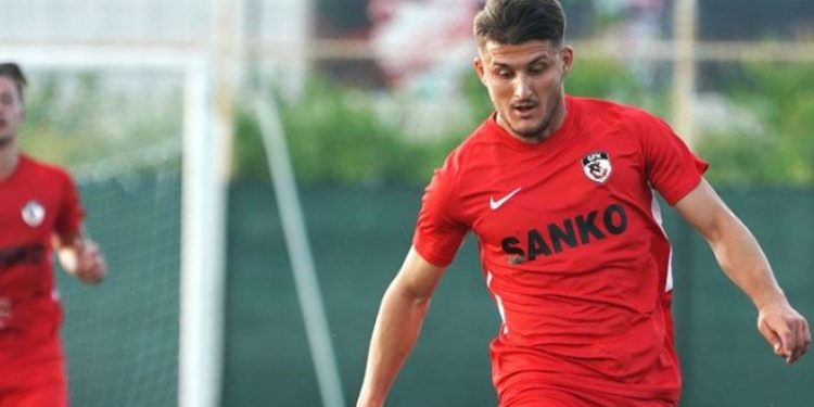 Hücuma Süper Lig’den transfer