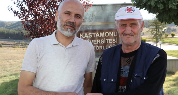 Kayıp cüzdan üç ay sonra temizlik görevlisi tarafından bulundu