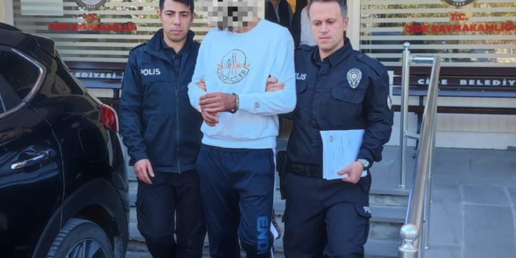 Cezaevinden izinli çıkıp kız arkadaşını darp eden şahıs yakalandı